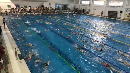 Международен турнир по плуване "Дядо Коледа"